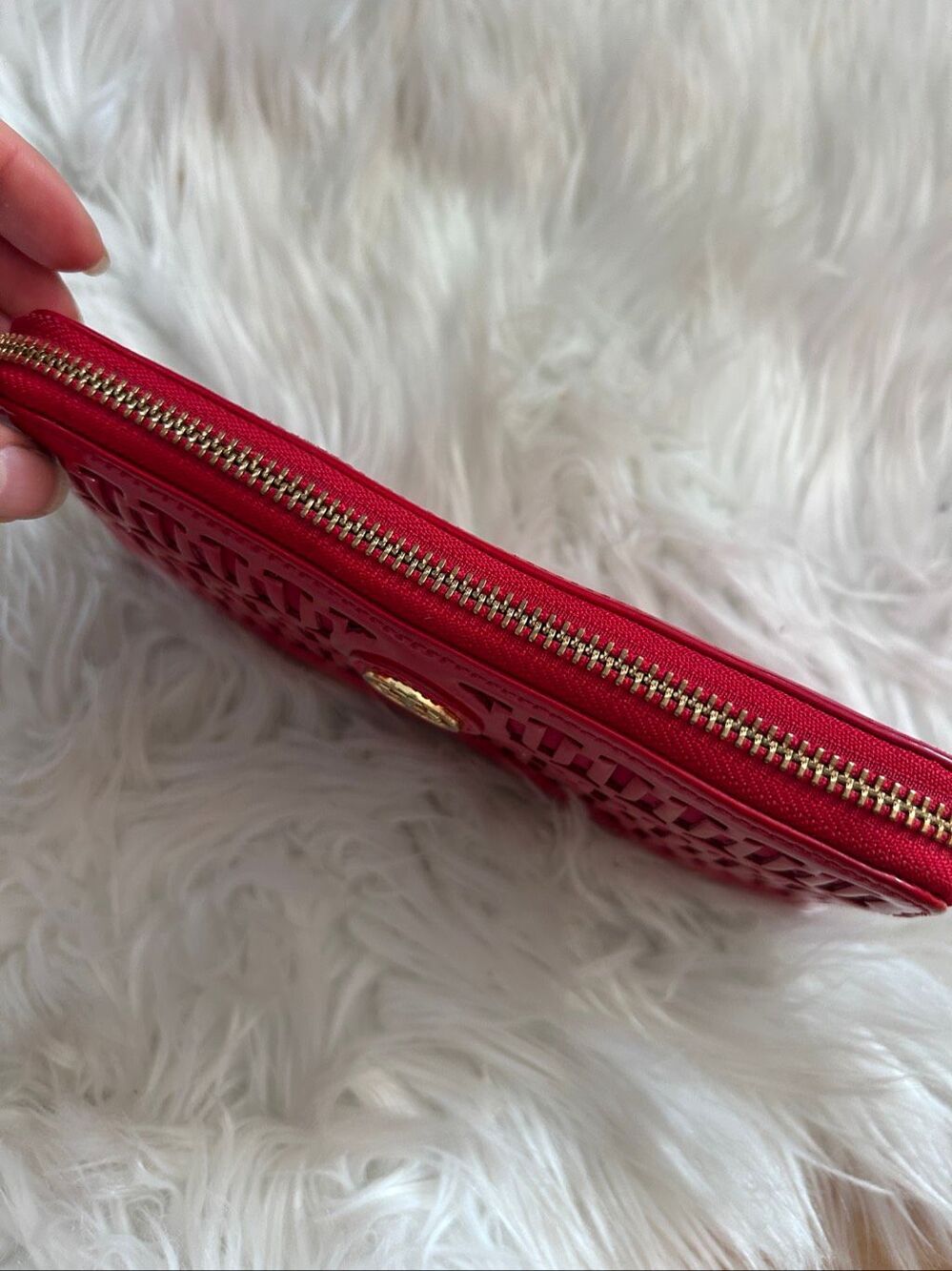Tory Burch Red Patent Leather Gold Color Zipper Hardware Wallet - Picture 3 of 9